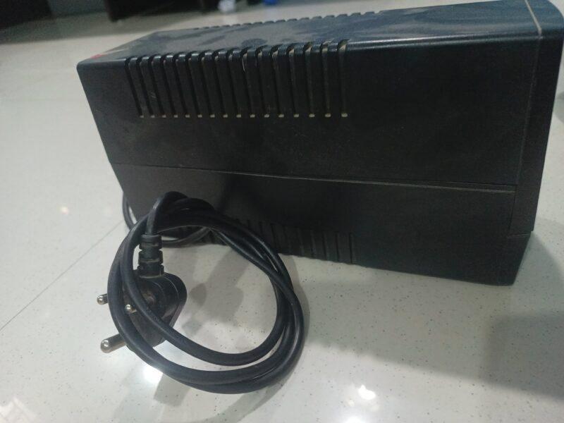 Intex UPS Protector 725-1 230V - Image 3