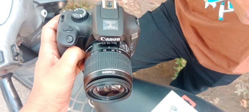 DSLR camera - Image 2