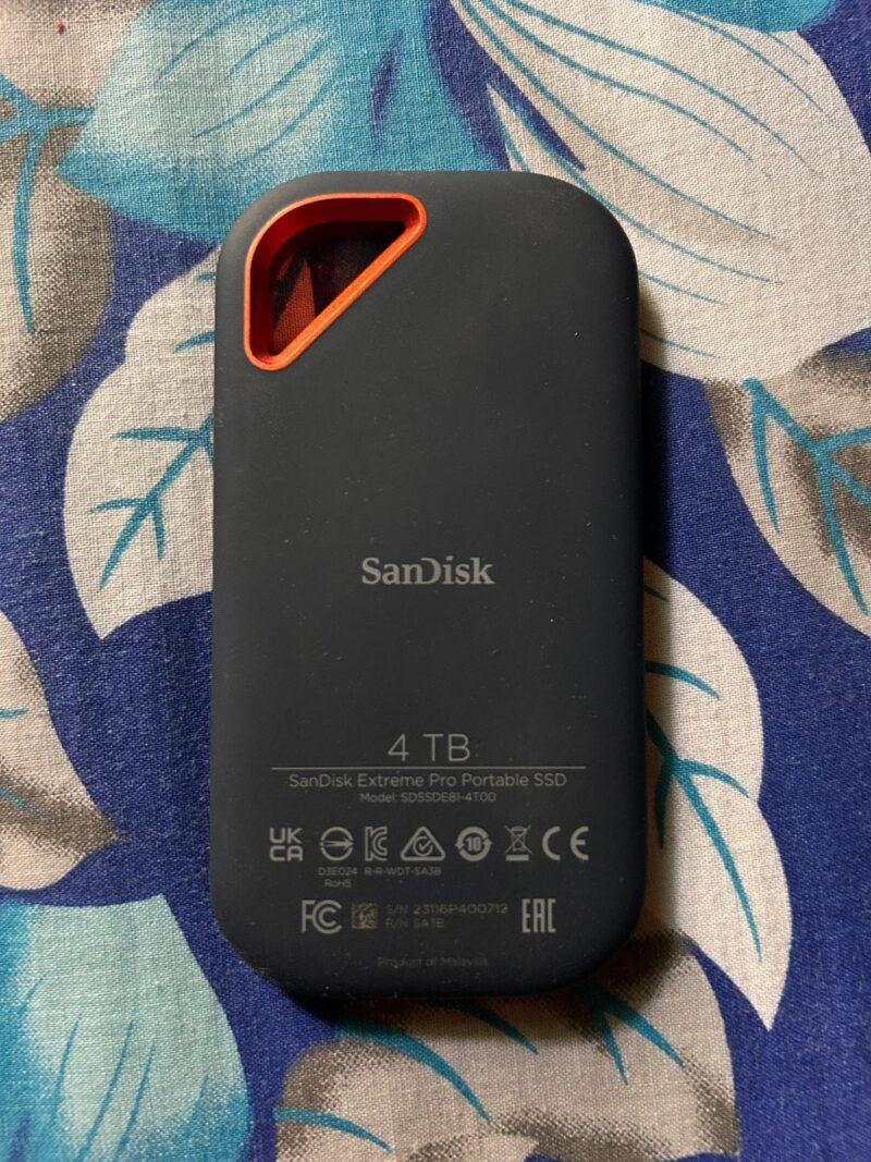 SanDisk extreme pro portable 4tb SSD NEW