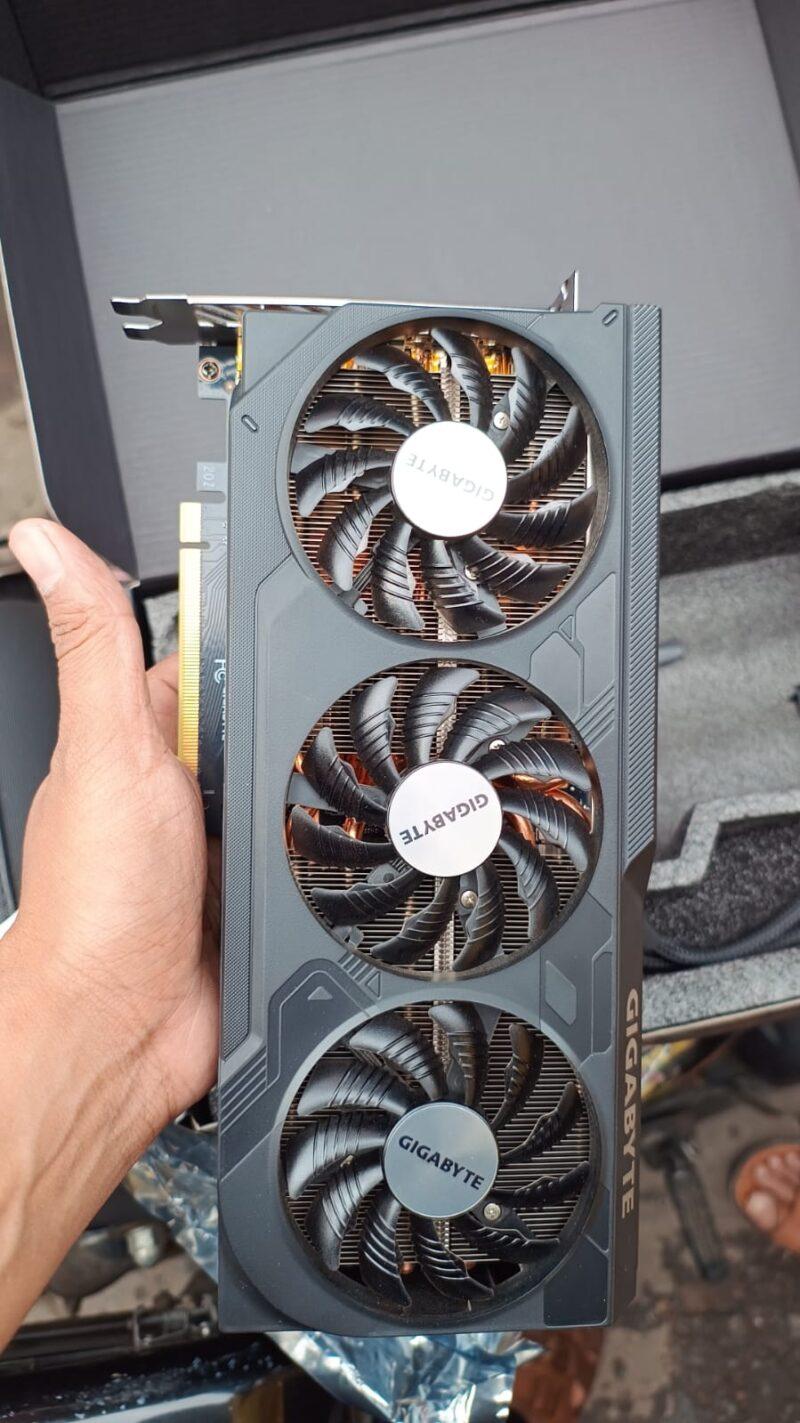 Gigabyte windforce oc RTX 4070ti super