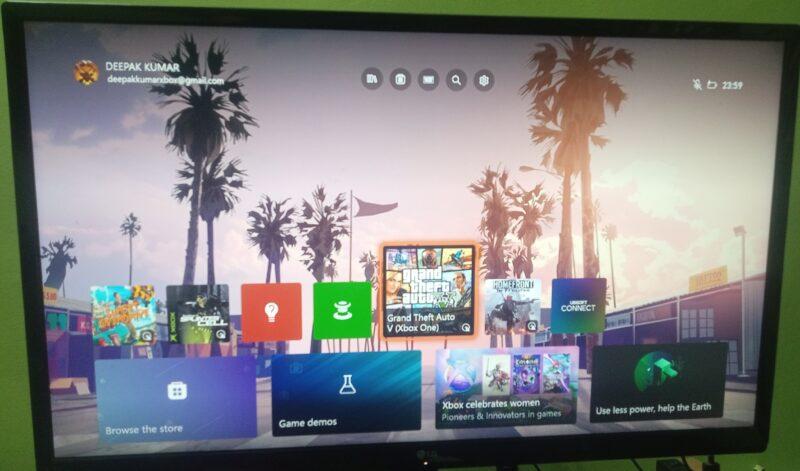 X box One S with GTA 5+2 game discs - Image 2