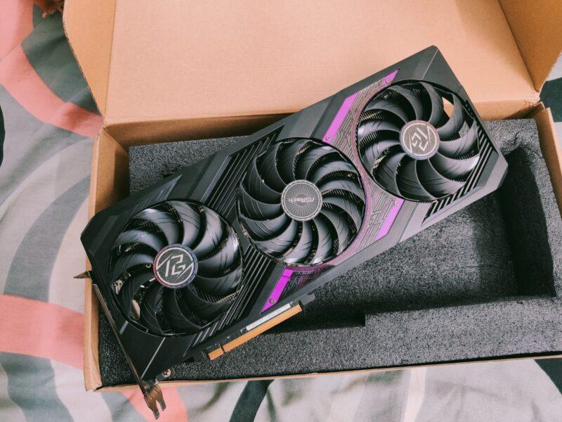 Asrock 7700XT 12gb