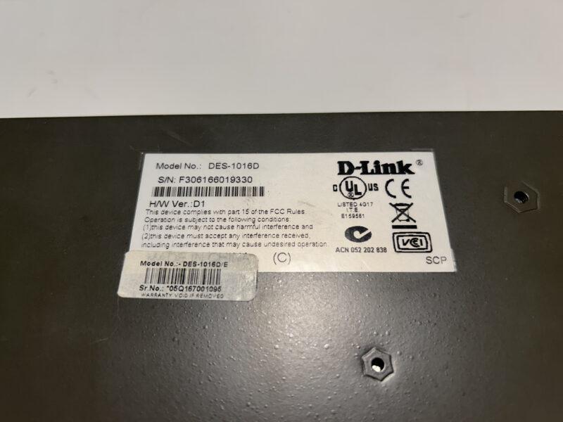 D-link des-1016d 16 port 10/100Mbps Desktop Switch - Image 4