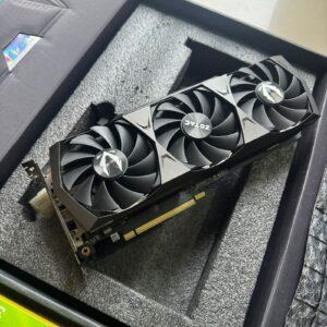 Zotac Gaming GeForce RTX 3070 Ti Trinity